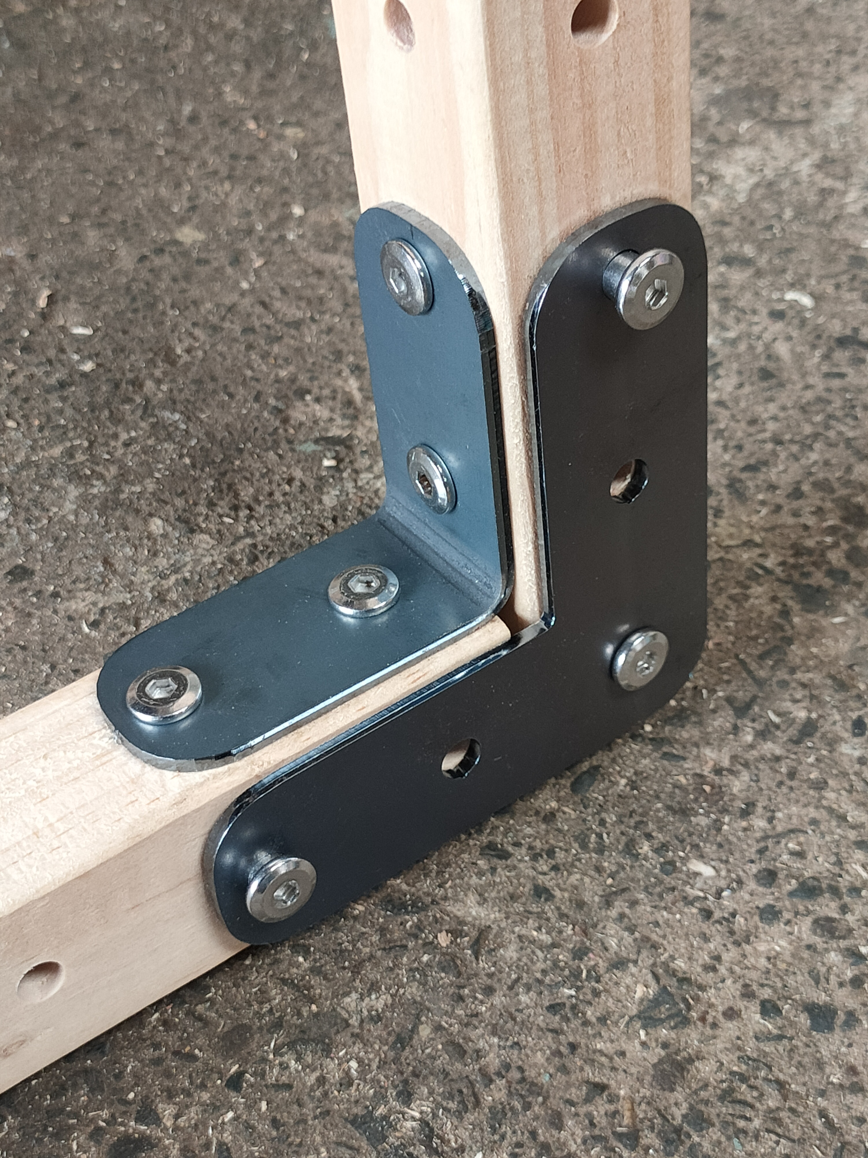 Steel Corner Brackets